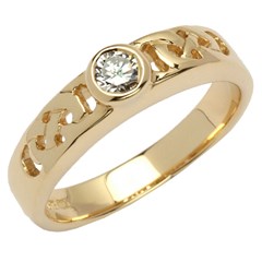 Celtic Solitaire Yellow Gold Ring with Brilliant Cut Diamond