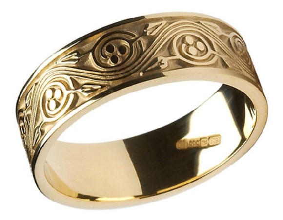 Triscele Weave Celtic Ring