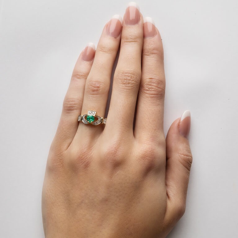 Emerald irish ring store