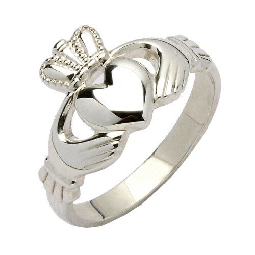 Ladies Traditional White Gold Claddagh Ring