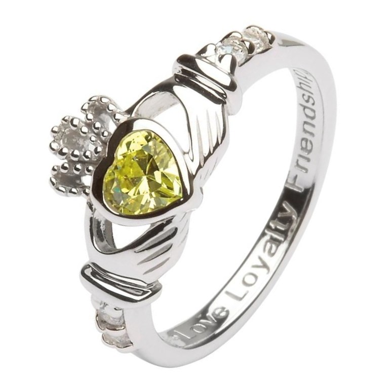 Peridot claddagh ring discount