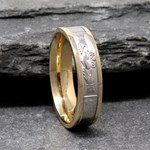 Claddagh Yellow Gold Band with White Gold Center