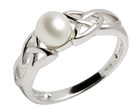 Timeless Classic Pearl 'Teardrop of the Moon'
