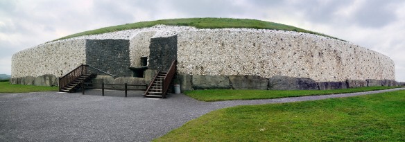 Newgrange, Irlande