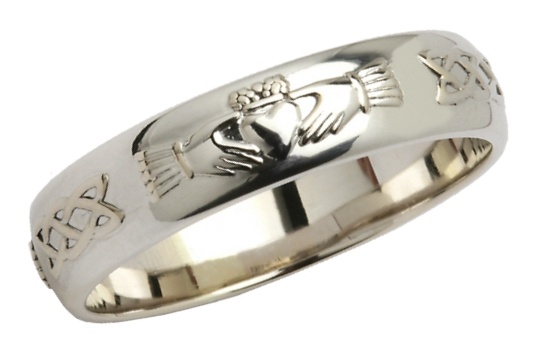 Claddagh y anillo de plata céltico del nudo