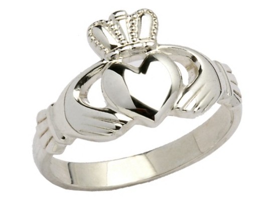 Traditioneller Claddagh Ring