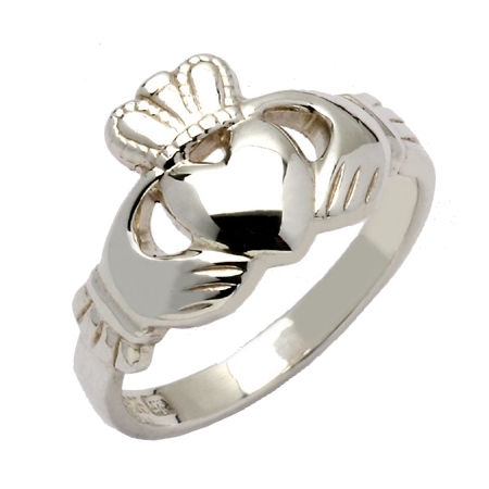 Traditional Silver Claddagh Ring Design