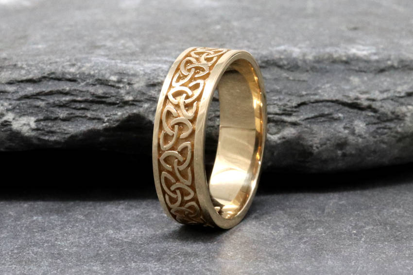 Trinity Knot Gold Ring