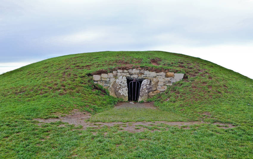 Mound of the Hostages on the Hill of Tara