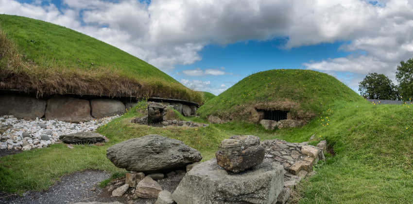 Knowth Neolithic Passage Tomb