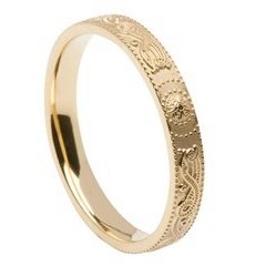 Ladies Celtic Warrior Narrow Yellow Gold Wedding Band